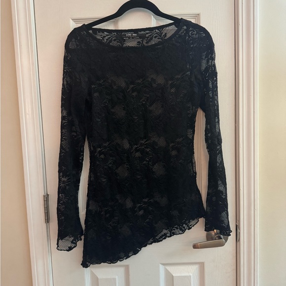 URBAN OUTFITTERS Silence + Noise Adelaide Asymmetrical Lace Top Size M - Picture 5 of 6